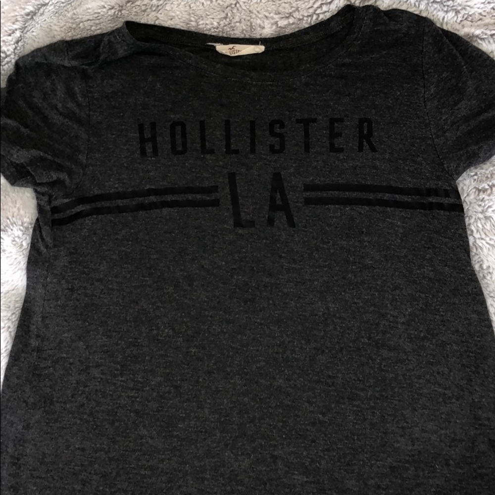 Relaxed Hollister tee